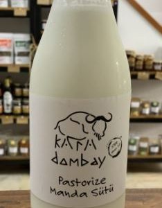 Pastörize Manda Sütü (1 Litre) (BU ÜRÜN KARGOLAMAYA UYGUN DEĞİLDİR)